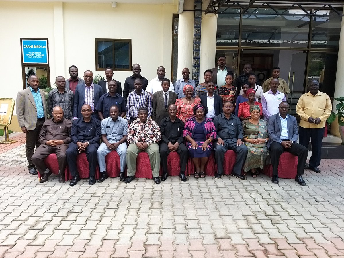 #HappeningNow in Mwanza Sustainable Commercialised Cassava Seed System -Lakezone(Mwanza and Mara) <a href="/Cath_Njuguna/">Catherine</a> <a href="/jamesplegg/">James Legg</a> <a href="/JumaYabeja/">Juma Yabeja</a> <a href="/BillGates/">Bill Gates</a> <a href="/gatesfoundation/">Gates Foundation</a> <a href="/GCP21cassava/">GCP21 CASSAVA</a> <a href="/NextGenCassava/">NextGen Cassava</a>