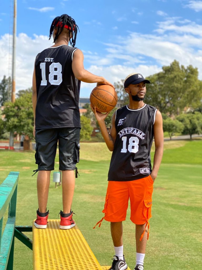 AntifakeC's tweet photo. 🚨🚨🚨🚨🚨🚨🚨🚨🚨🚨
AntiFake Clothing January sale has begun!!! Visit https://t.co/xKACov681b to place your order⚠️
#DJSBU 
Kamo mphela https://t.co/RVX4YL9iYy
