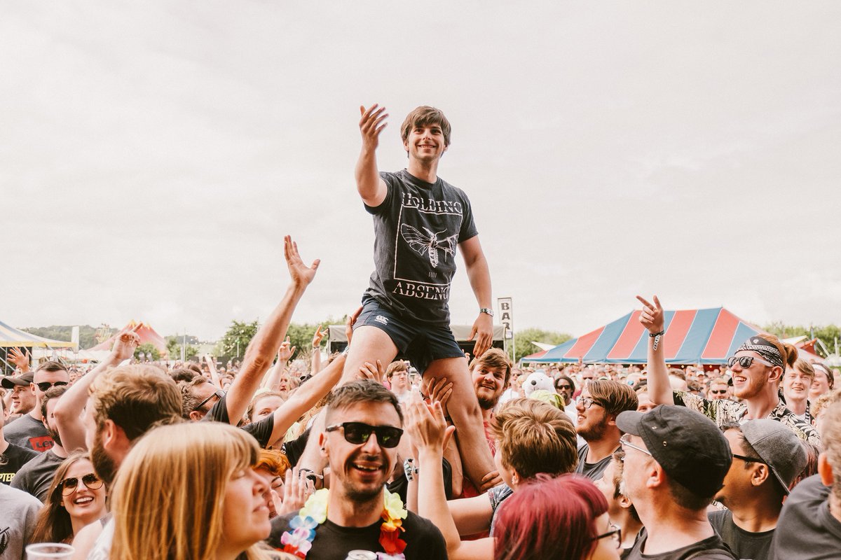 2000trees Festival tweet media