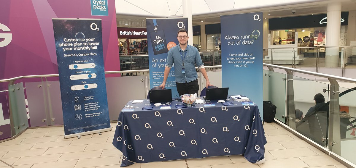 BREAKING NEWS: Guru in the community! 📣📣📣 Our Guru Sam is at Crystal Peaks escalators today to shout out about anything O2! Come and see him at the escalators today! #O2Guru <a href="/lindasfjones/">Linda Jones</a> <a href="/marklskelton/">Mark Skelton #iCare</a>