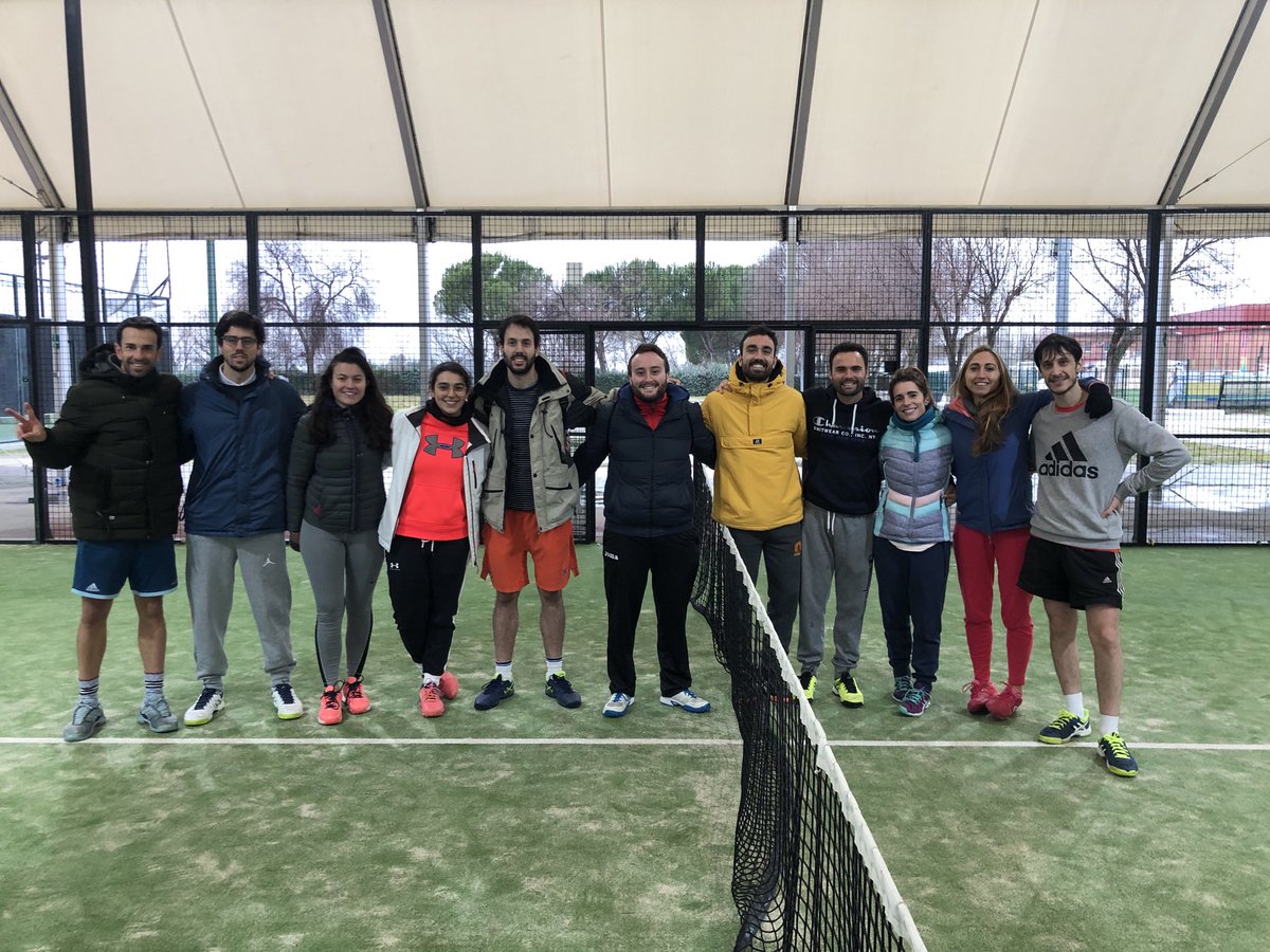 Padel_UAM's tweet photo. Primera jornada de ⁦@LigaPadelMad⁩ con empate! Partidos súper ajustados que hemos sacado 👏🏻 https://t.co/LN0nYBOwlV