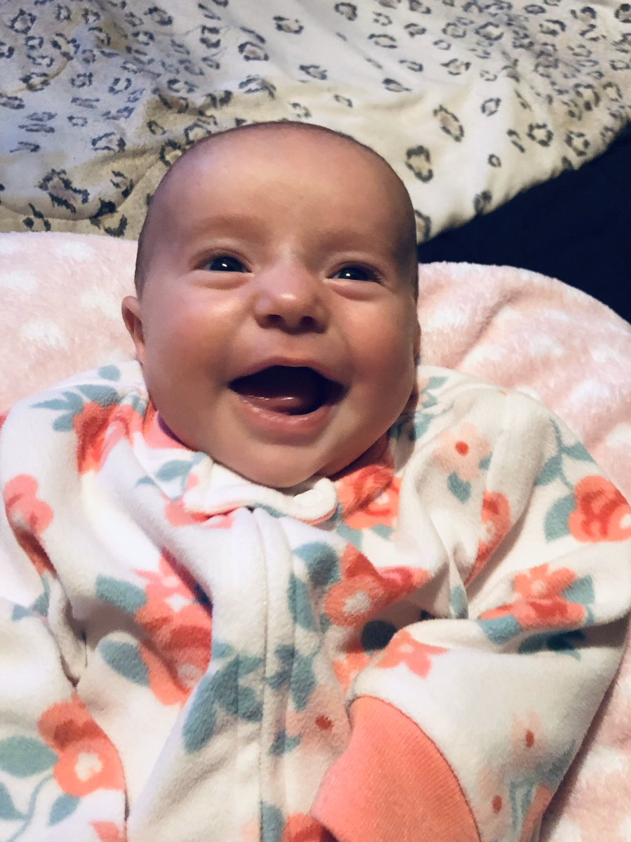 ash_a_wee's tweet photo. The sweetest baby ever https://t.co/KLvn8qv3Ip