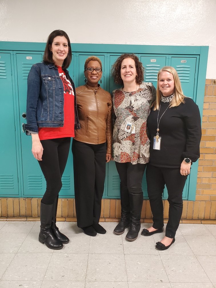 JennCookMTSS's tweet photo. Meyzeek health fair! Great student presentations and information on mental health and Restorative Practices. @JCPSKY @JCPSMiddleEA @MeyzeekMiddle @DRondageorge https://t.co/jkBWVwYXn0