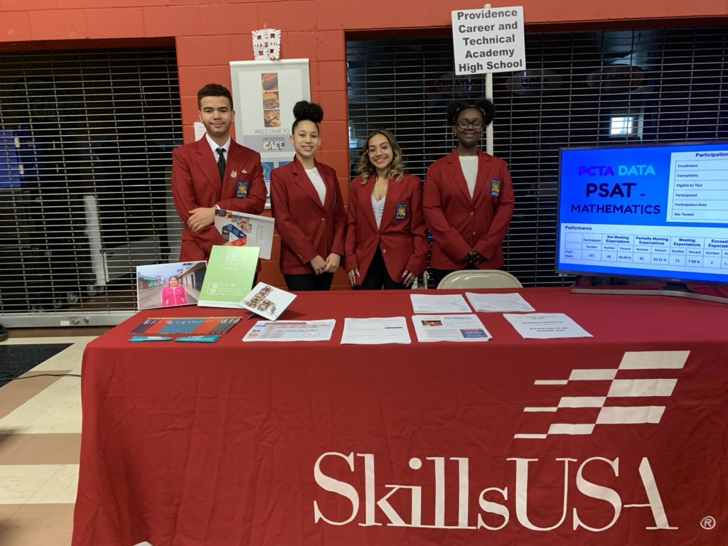 PCTASkillsUSA's tweet photo. Providence school choice fair!! PCTA students talking about CTE and SkillsUSA!! @PCTAProvidence @Judy_Fried @SkillsUSARI @PCTAProvidence https://t.co/ryGXAuRuGK