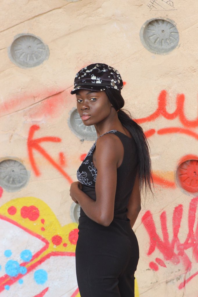 GBLACKMODEL's tweet photo. @Georginaboate10 https://t.co/qyAyuKKxga