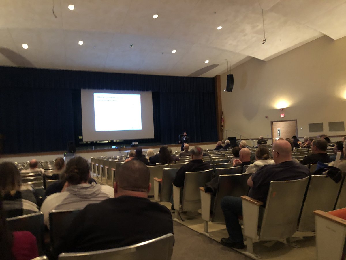 ClayStamp's tweet photo. EMS Clinicians attending Winterfest 2020 in Easton, Md learning new and exciting things while firming up basic skills. #MIEMSS #Winterfest #talbotdes https://t.co/n7LnVSbz87