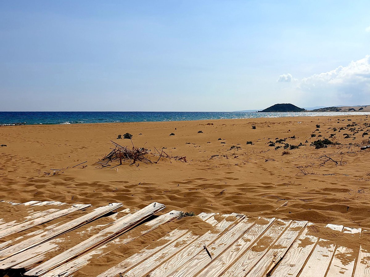 EditCyprusCom's tweet photo. For collecting golden memories.

#cyprus #northcyprus #beach #coast #wander #wanderlust  #travelphoto  #holiday #trip #chypre #chipre #tour #zypern #traveling #travel #vacation #journey #travelblogger #traveller #travelling #Кипр #Кіпр #путешествовать #подорожі #reizen #Reise https://t.co/rrlmxkfagu