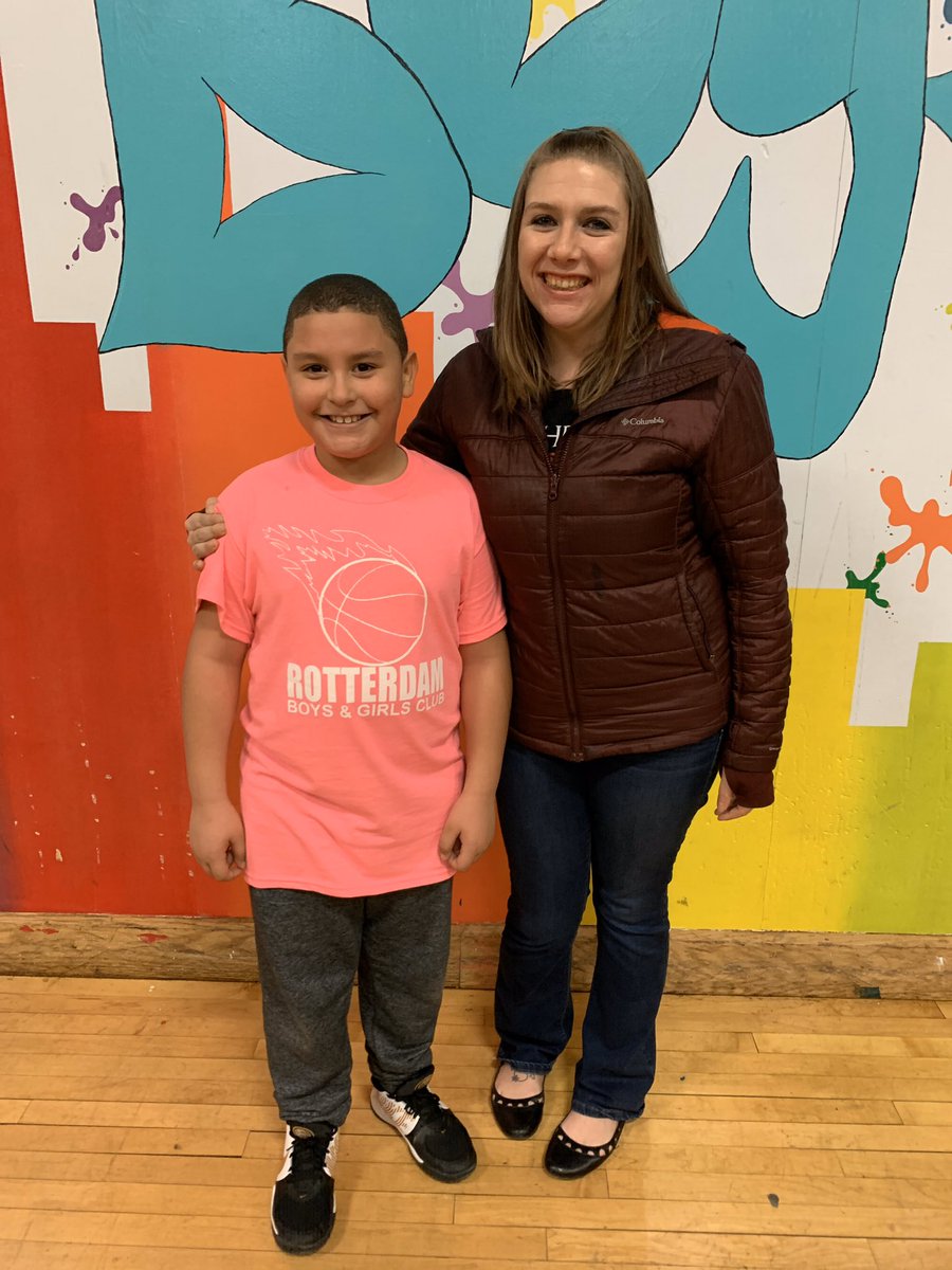 KristelleEverts's tweet photo. As a teacher, one of my favorite things to do is support my students by being their cheerleader. Today, I was lucky enough to see one of my students play basketball and what an amazing experience it was! Great job, Julius! @SCSchools @YatesSCSD #buildingrelationships #supersecond https://t.co/6O9o65ud7D