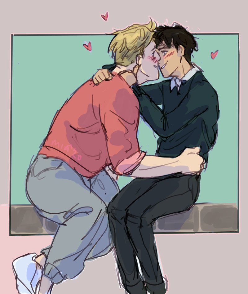 I read all of heartstopper by. 