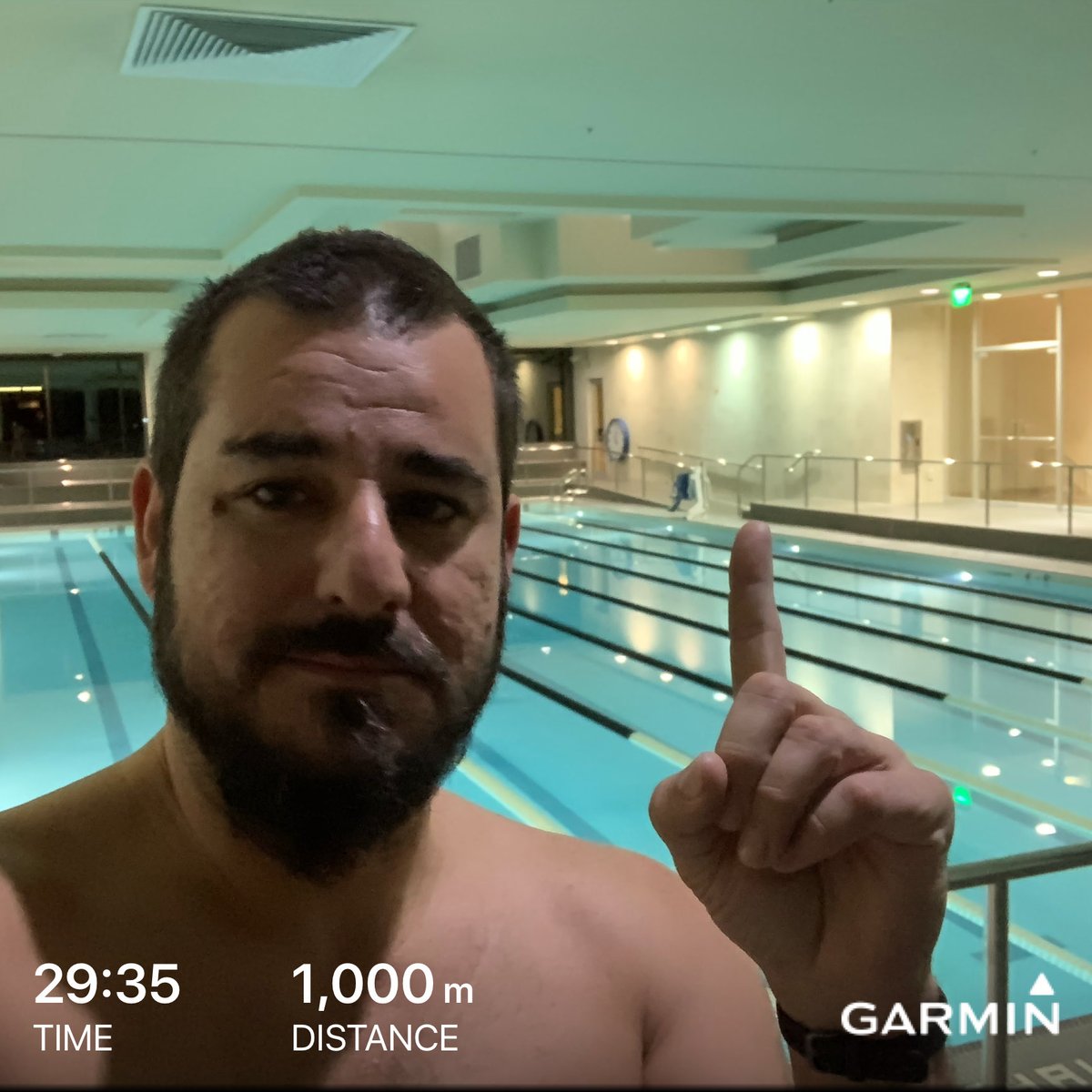 JoaquinFBrown's tweet photo. #beatyesterday #bestswim broke 30 min doing 1000 meter swim. #igotthis #garmin https://t.co/2qtWx6t6Er