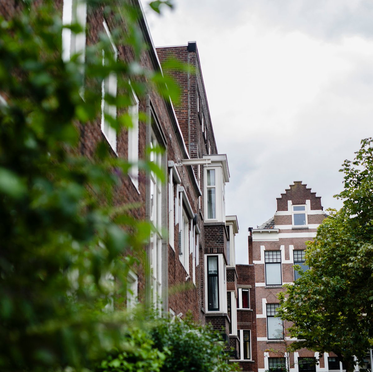 Amsterdamse gevels? Je vindt ze minstens net zo mooi in Rotterdam!

#Rotterdam #Wonenin010 #Vastgoed #Makelaardij #Verkoop #Aankoop #VDJmakelaars #Kralingstrots