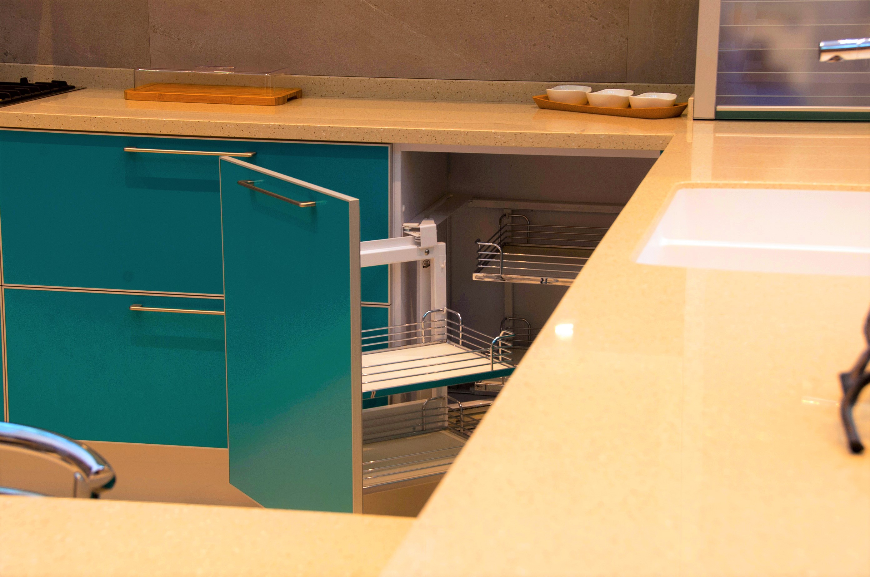 كافكو للمطابخ kafco kitchens on twitter ص نعت من أجل راحتك إكسسوارات بخيارات ووظائف متعددة اطلبيها مع مطبخك من كافكو مطابخ2020 مطابخ تصاميم مطابخ مطبخي ديكورات ديكور اثاث تصميم مطبخ السعودية الرياض جده