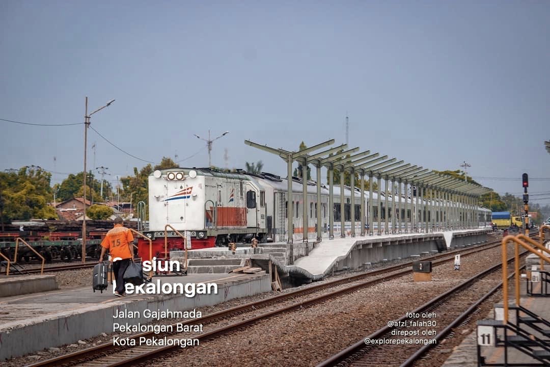 explorePKL's tweet photo. Peron di Stasiun Pekalongan kini diperpanjang
https://t.co/s8yDKMgQyj

#stasiunpekalongan
#pekalongan 
#explorepekalongan https://t.co/APs9Tv3OLJ