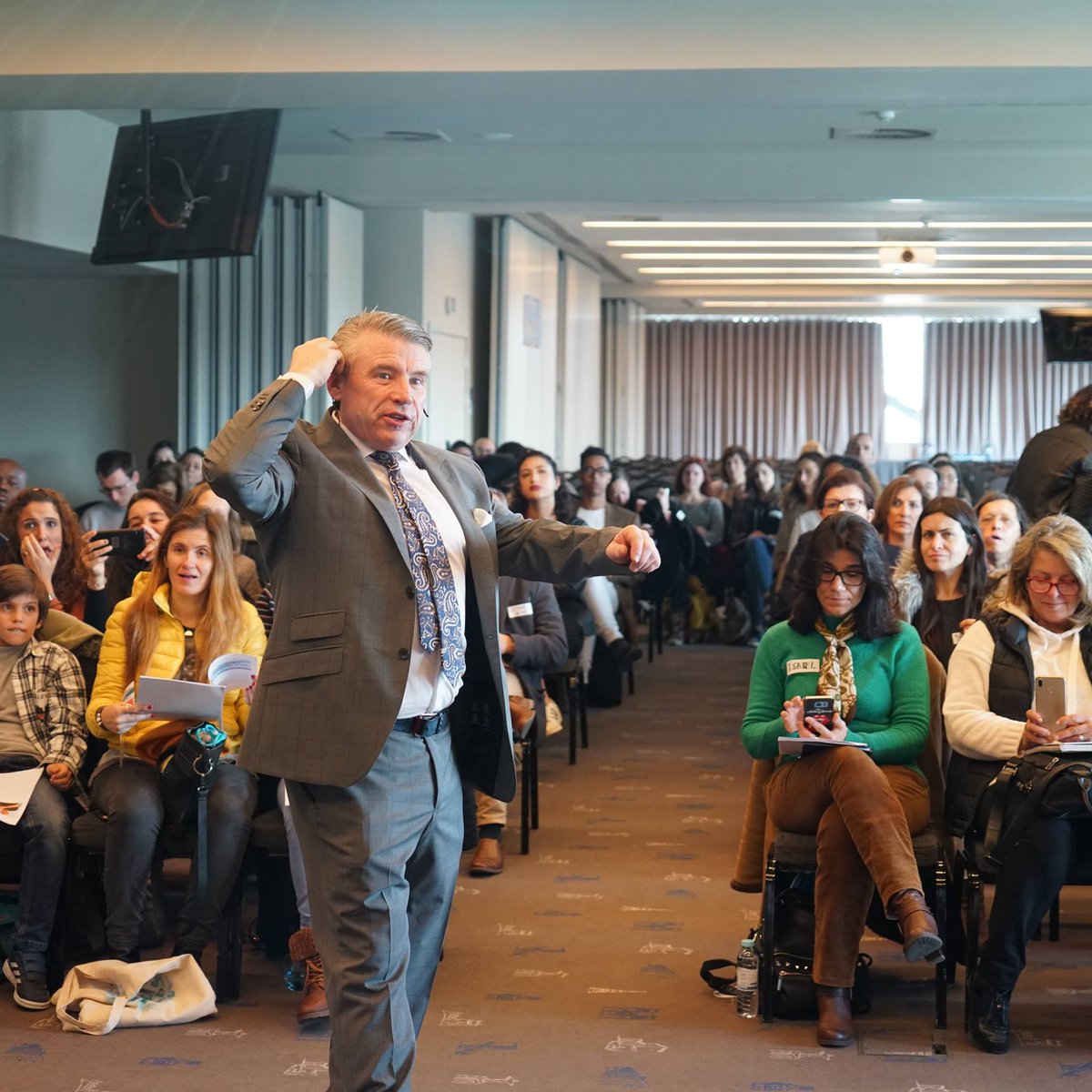NLPAcademy's tweet photo. There is nothing worse than looking back and knowing you could have done better.
#JohnGrinder #CarmenBostic #MichaelCarroll #NLPAcademy #NLP #NLPtraining #AuthenticNLP #RealNLP #LearnNLP #PersonalDevelopment #BusinessNLP #HighPerformance #MasterPractitioner https://t.co/E7UXI3NfUV