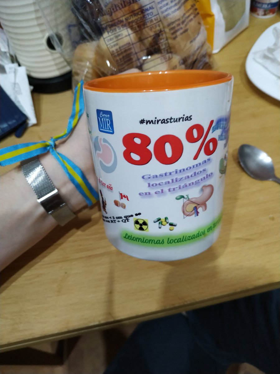 Isa_Matinez's tweet photo. El desayuno de los campeones!!! @tazasdigestivo #mirasturias https://t.co/w0dh9CMUIv