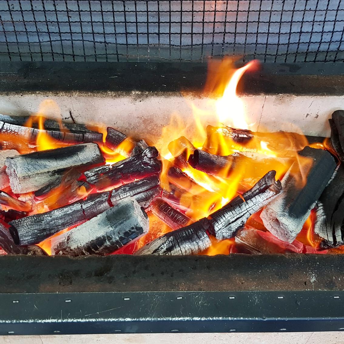 SpiedieShack's tweet photo. Our Konro charcoal grill is on fire! 🔥 It's spiedie time! 

#spiedieshack #konro #grill #charcoalgrill #konrogrill #spiedies #streetfood #yummy #food #yummyfood #foodie #foodlover #SurreyQuays #CanadaWater #Rotherhithe #Bermondsey #London https://t.co/JXtZ4GbFe3