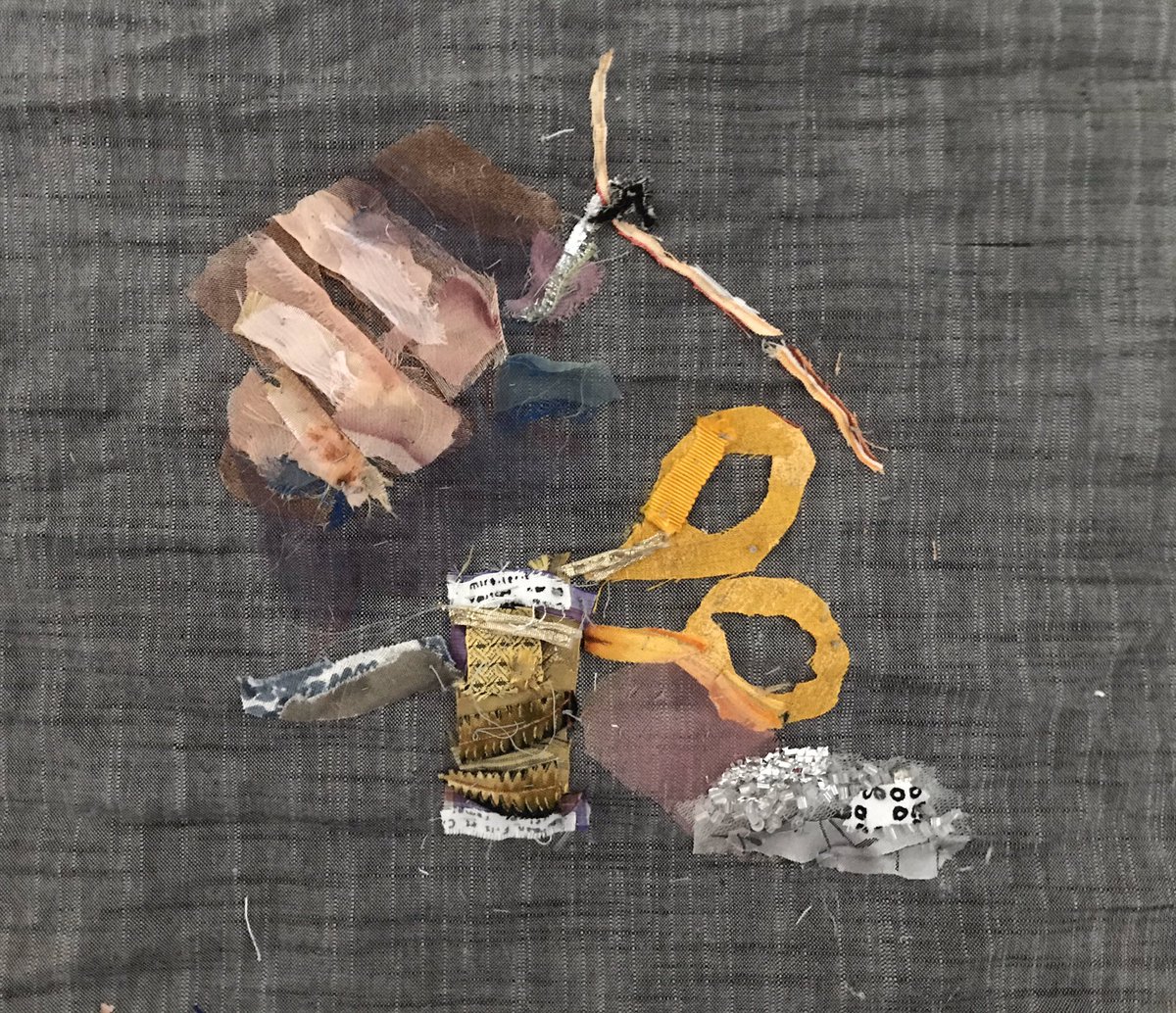 art_in_textiles's tweet photo. When I stitched my #hands a few weeks ago someone asked if I was going to add a #needleandthread. I didn’t but the idea stayed and this is the first sketch of #toolsofthetrade #textiles #workinprogress #needle #thread #stitchersoftwitter #pins #scissors https://t.co/QguXoJSfXc