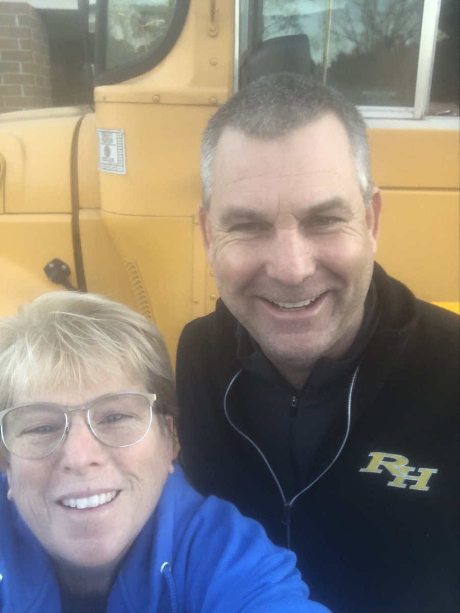 A roaring send off from Mr. Bayens for Animal Awareness Jacksonville Zoo and Catty Shack Ranch trip!