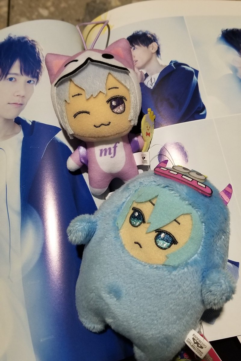 0607Gd's tweet photo. KENNくん、おのゆう本当仲良しで見ていて癒しと元気もらえた‼️
今回もありがとうございました✨✨
あ、そーちゃん来てくれた🌱
そして、久し振りに色鉛筆で描きたくなった
✏️KENNくんと螢くん✏️
#KENN
#剣が君 https://t.co/9gsgIJVxWk