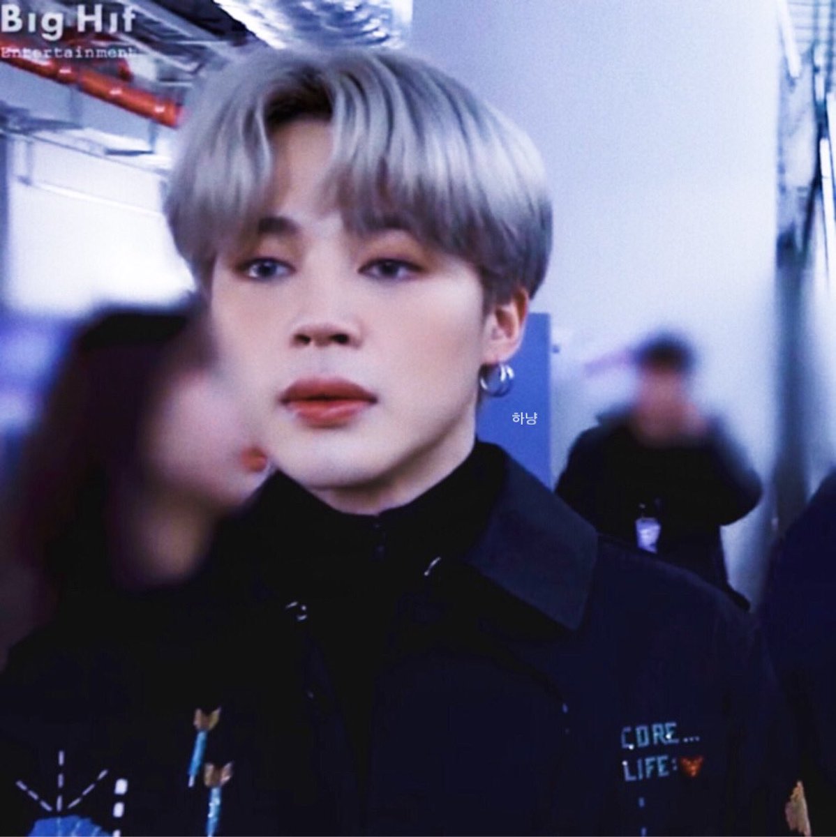 hanyang_studio's tweet photo. #방탄소년단 #보정 #BTS  #jimin https://t.co/uHB1AnxGq9
