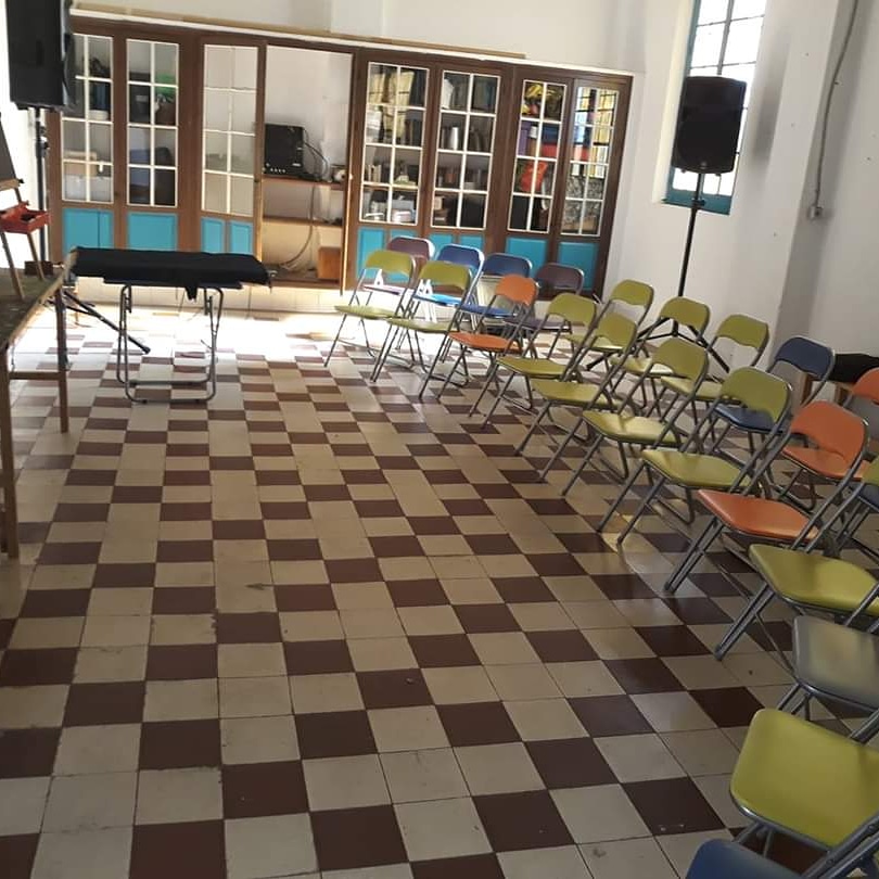 miguel_autor's tweet photo. Hoy a las 19:30 h, presenta #Preferentes un estupendo equipo formado por Merecedes Sauras, Maribel Ramírez y un servidor. ��Nos acompañas? https://t.co/36dccK1Dde