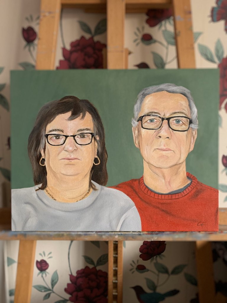 chelsfortuneart's tweet photo. Commission portrait finished and they loved it which was a relief ↓ https://t.co/eyq8O6Ffqf
