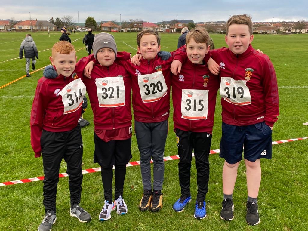 WhitehirstPs's tweet photo. Very proud of everyone who took part in Cross Country today 💫 you are all stars 🌟 massive thank you to parents Mr Pollock and Mrs Lauder for your support today #proud #welldonetoeveryone https://t.co/XSaSezrprx