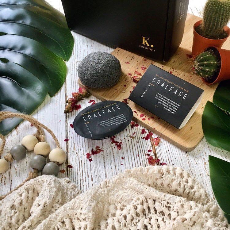 najihahshahrel's tweet photo. GIVEAWAY x Kayman

ℝ𝕦𝕝𝕖𝕤: please read

- follow me &amp; IG: https://t.co/zxXRDpnuwa 
- RT and reply with screenshot and tell us which 

1. Kayman product (CFCleanser or CFSoap) and 
2. Dessert (Butterscotch Nutella Bread Pudding or Red Velvet Cake)

you would like to win! https://t.co/fPMpydupxO