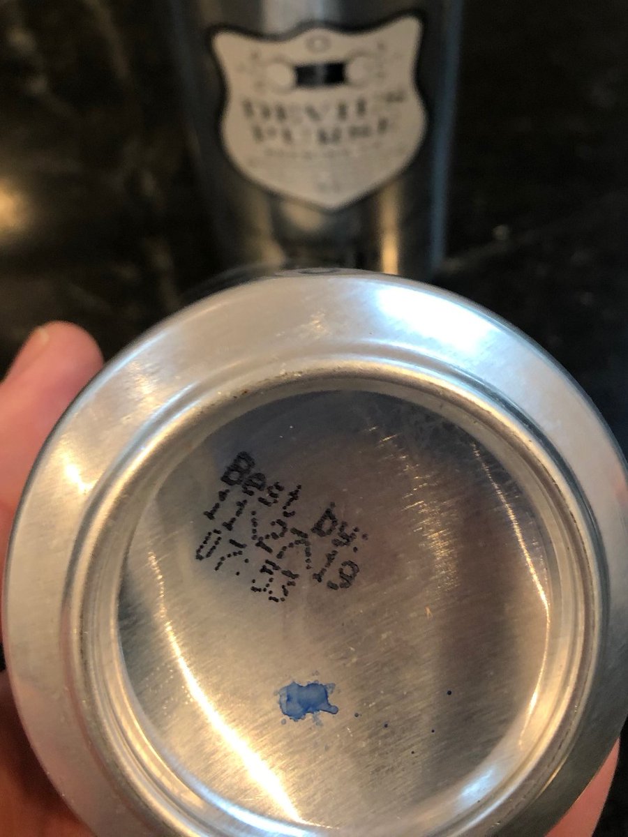 brandnewwatch's tweet photo. My fault for misreading this at the store, but @DevilsPurseBeer why even have "best by" dates if your product is still going to be front center in a cooler two months past them? Purchased @dionswine on Lexington St #Waltham. #oldbeer #CraftBeer #buyerbeware https://t.co/LiYkjbtM9f