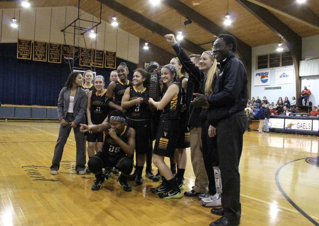 mdjones_13's tweet photo. 5 years ago. May be off by a day or two. @SJCPAthletics @SJCPrep @brianm21 @SJCPGirlsHoops https://t.co/ay2NZlxMha
