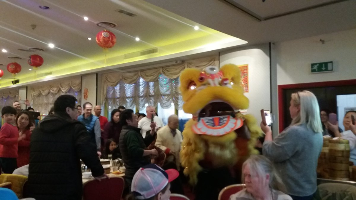 MrGiraffeICM's tweet photo. #HappyLunarNewYear2020 from @inspchangemanc 's Women's Voices who are having an amazing meal at Glamorous Restaurant. It's a real treat to be celebrating together https://t.co/2rcAeCwaQU