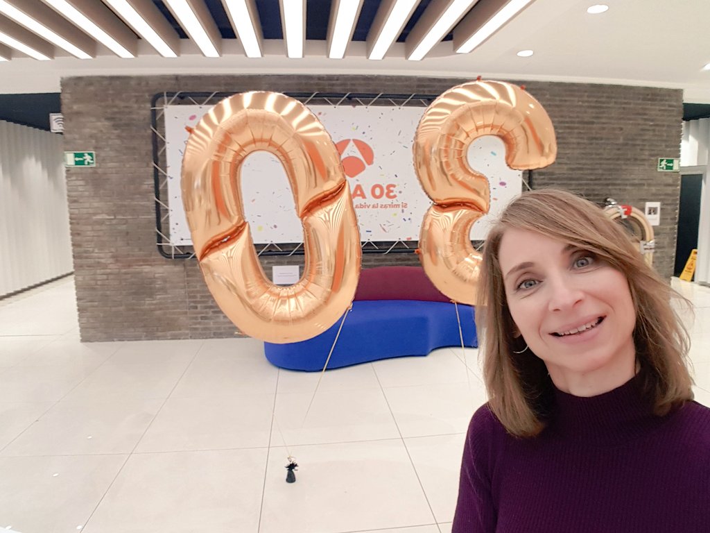 Estamos de aniversario!#Antena3Cumple30. Mi casa desde hace casi 20 años, en la que he crecido y que me ha dado a mi segunda familia. Es un orgullo entrar por su puerta cada día y formar parte de su historia. A seguir cumpliendo años <a href="/atresmediacom/">Atresmedia Comunicación</a>!🎂