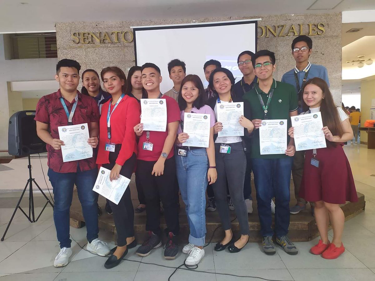 RTUPsych's tweet photo. ICYMI: The new batch of IPSA officers for A.Y. 2019 - 2020 took their oath in SENAGAH Bldg. Lobby yesterday, January 24, 2020. https://t.co/A722ujjQ2P
