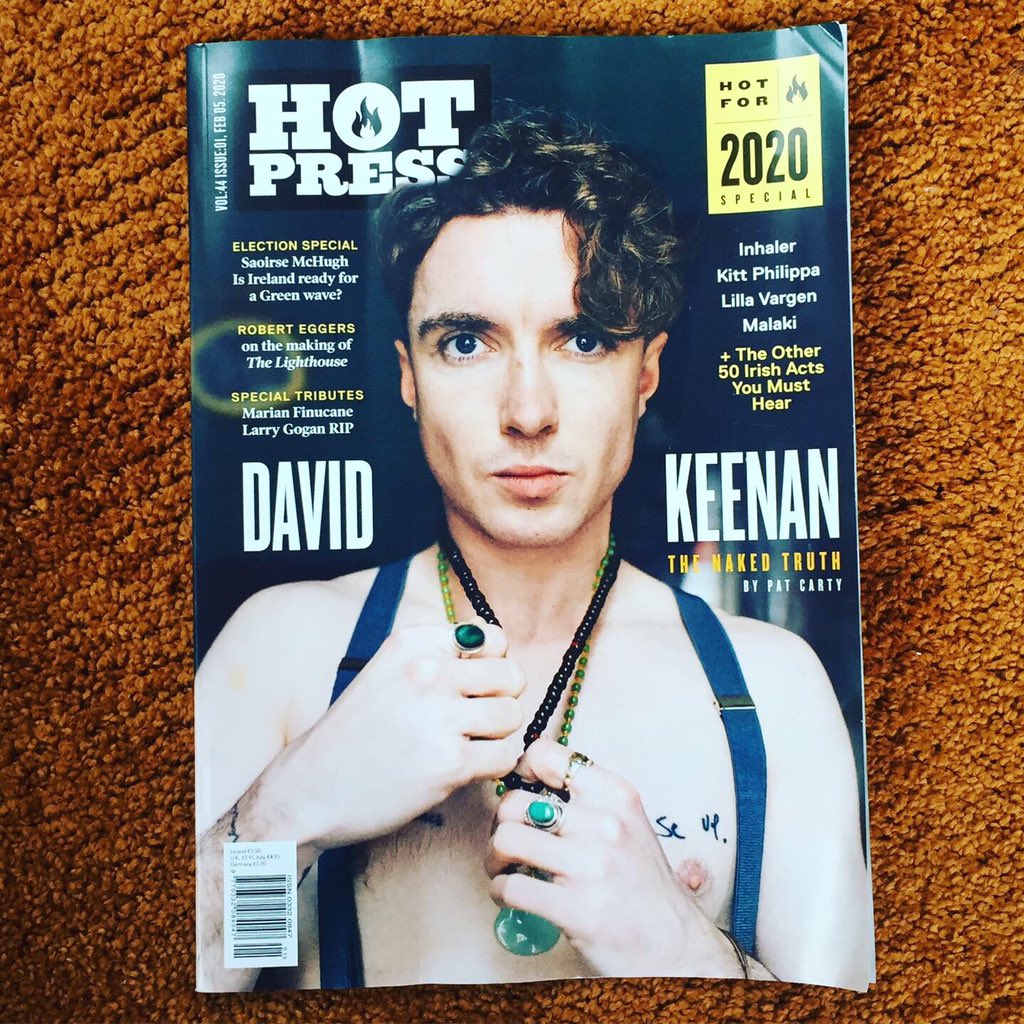 saradendesigns's tweet photo. So proud of myself getting a feature in @hotpress! Pick yourself up a copy and have a read! 😎
.
#irishdesigner #featurepiece #magazine #hotpress #supportingirish #irishmilliner #milliner #fashion #fashionphotography #hotpress #couture #fashion #design https://t.co/s4l7ymQkxm