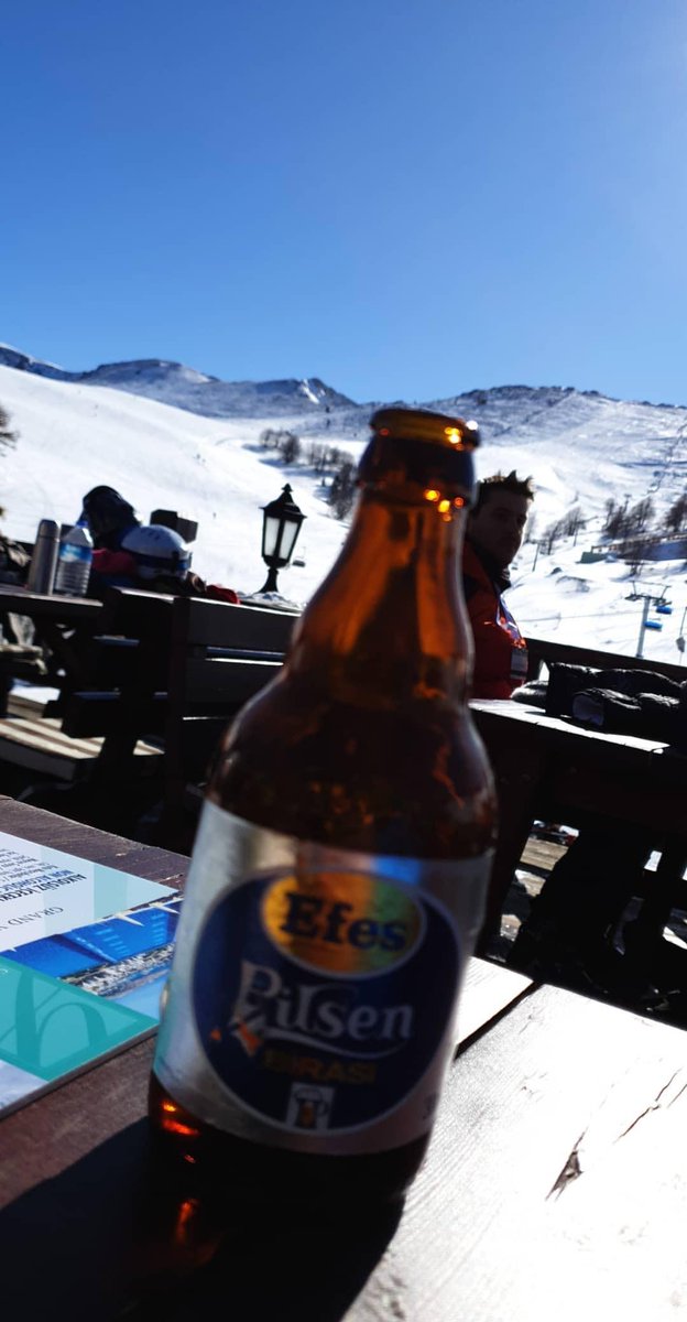 evrenguney's tweet photo. Some #optibeer after some #optiskiing https://t.co/2w1R5GyZko