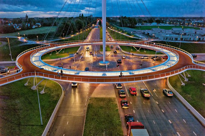 The Hovenring is a totally suspended cycle path roundabout in the province of North Brabant in the Netherlands and the first of its kind in the world buff.ly/2nsMiYO
