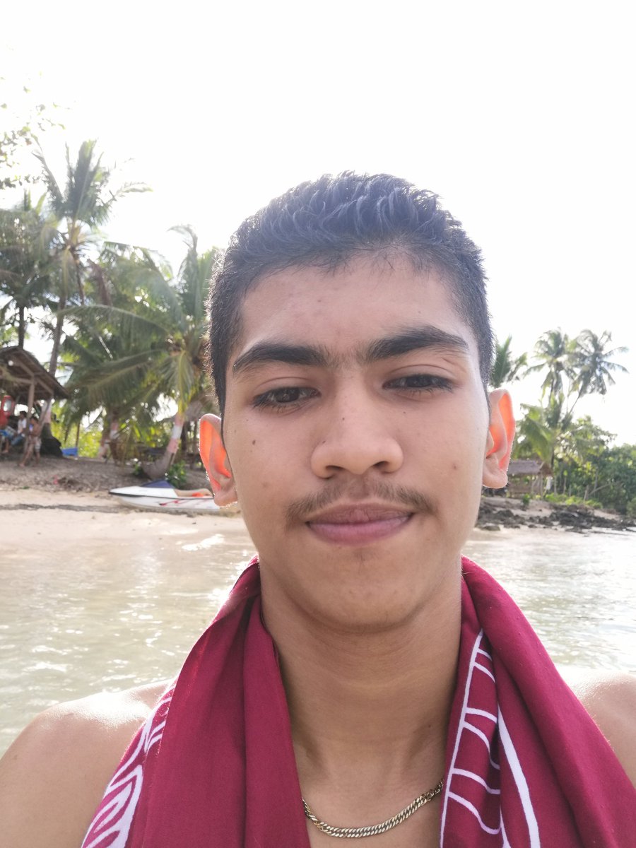 falconer_day's tweet photo. 🏊‍♀️🌊 https://t.co/8rvIivDQPm
