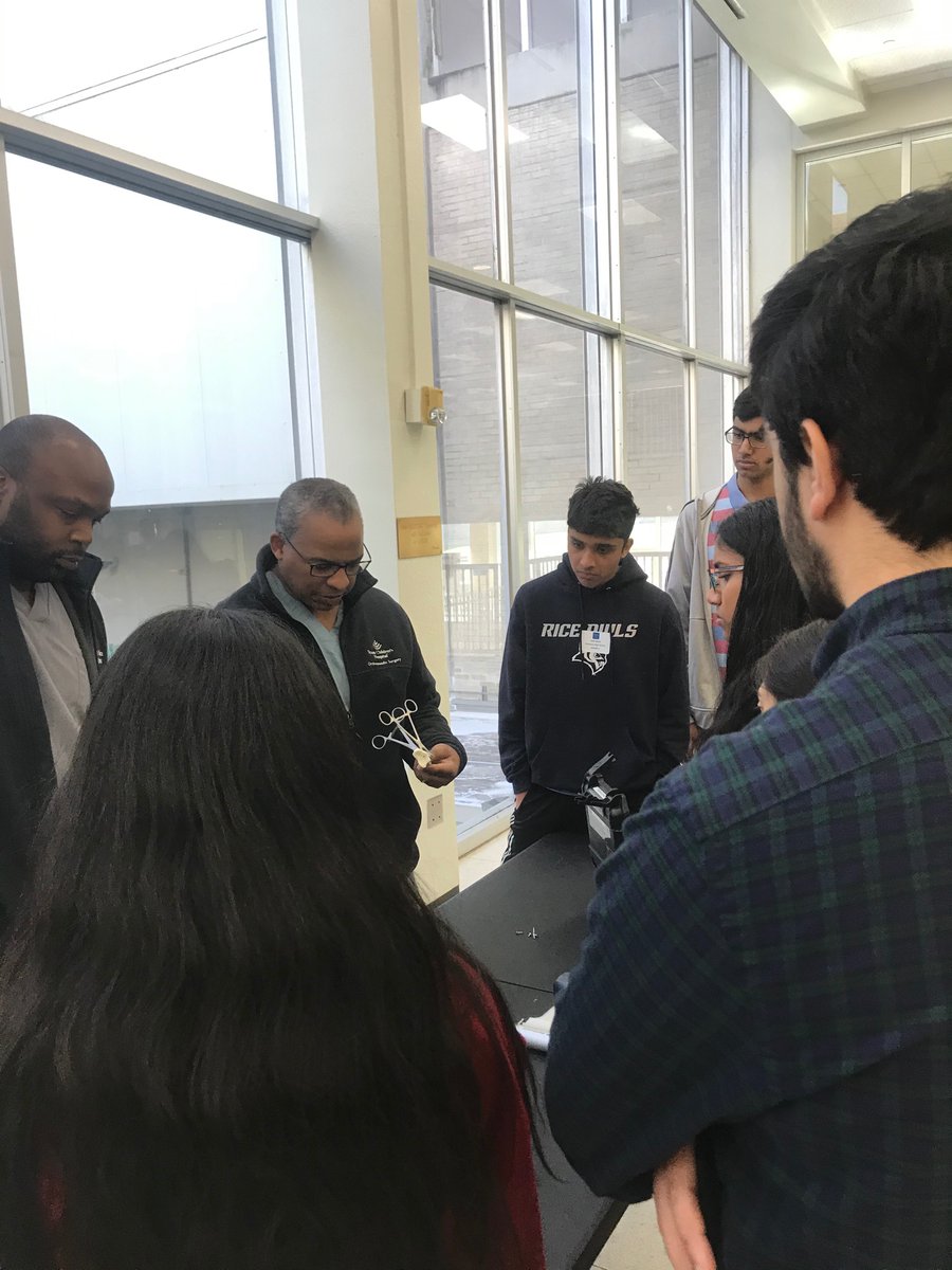DoctorTBH's tweet photo. Saturday Morning Science/Orthopedic Surgery Department host Nth Dimensions...power tools in action
@bcm_equity @bcmhouston https://t.co/ychIHxtfdK