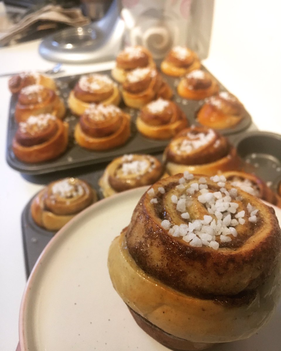 Is there anything better than a warm #cinnamonbun fresh from the oven? We use an authentic #Swedish recipe with cardamom in the dough and topped with pearl sugar. Grab one from us tomorrow at <a href="/treaclemarket/">Treacle Market</a> before they run out!