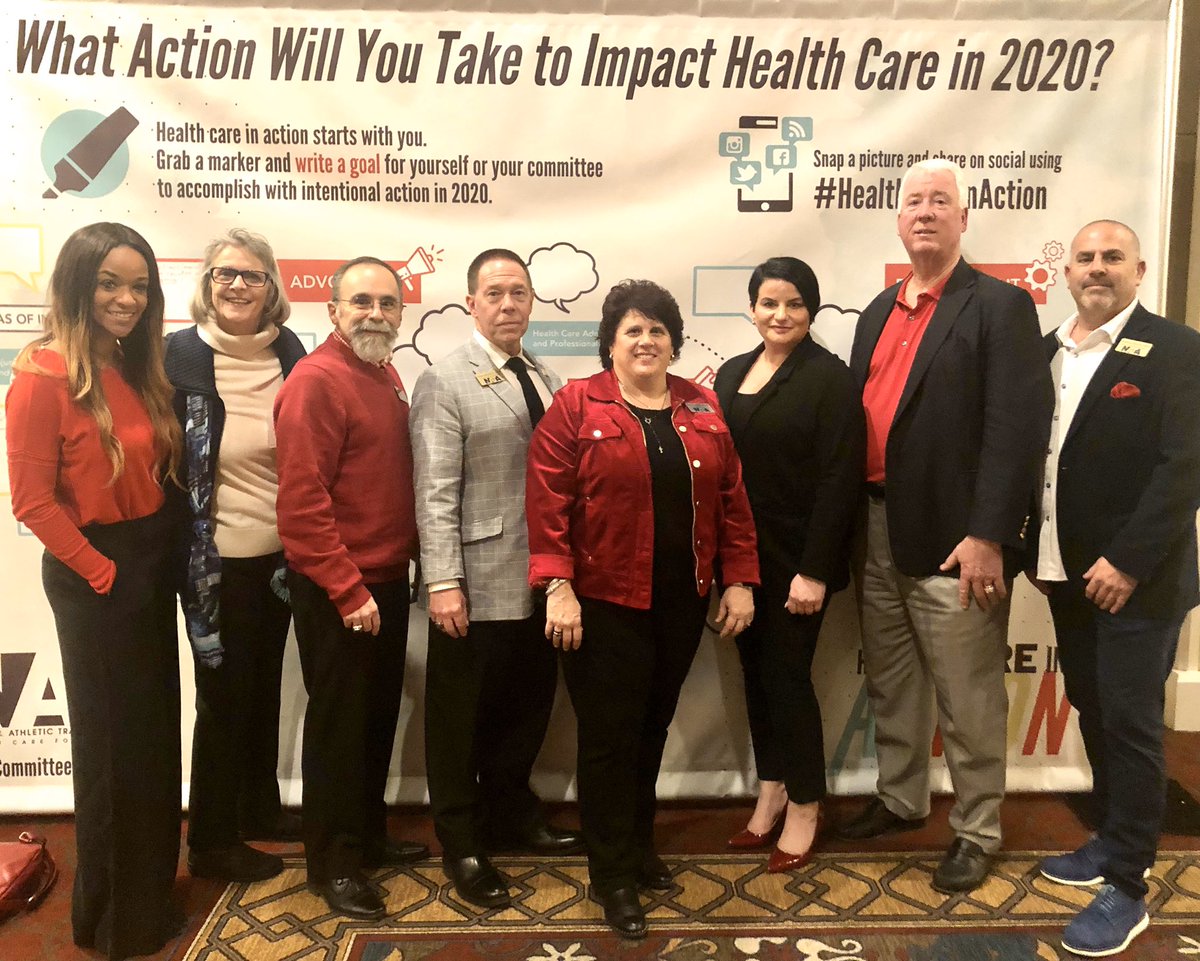 FIU_AT's tweet photo. Take a look at some of the @FIU_AT Department's Courtesy Faculty. 

This group has a wealth of diverse experiences and they are ready to share with our MS-AT and DAT students through teaching and mentorship. 

#JCM2020 #ATLeaders #NavigatingTheFuture #HealthCareinAction https://t.co/f62g2eDJ6H