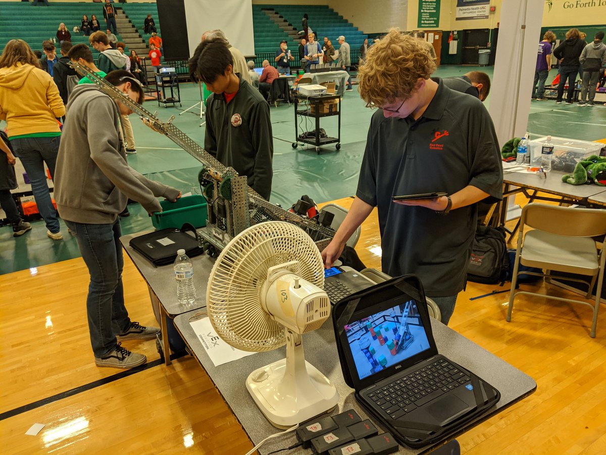 JM_Hammond's tweet photo. Red Devil Robotics has passed inspection.  Competition is about to begin at the Silver Fox Qualifier! #VEX https://t.co/imfMGyOmPG