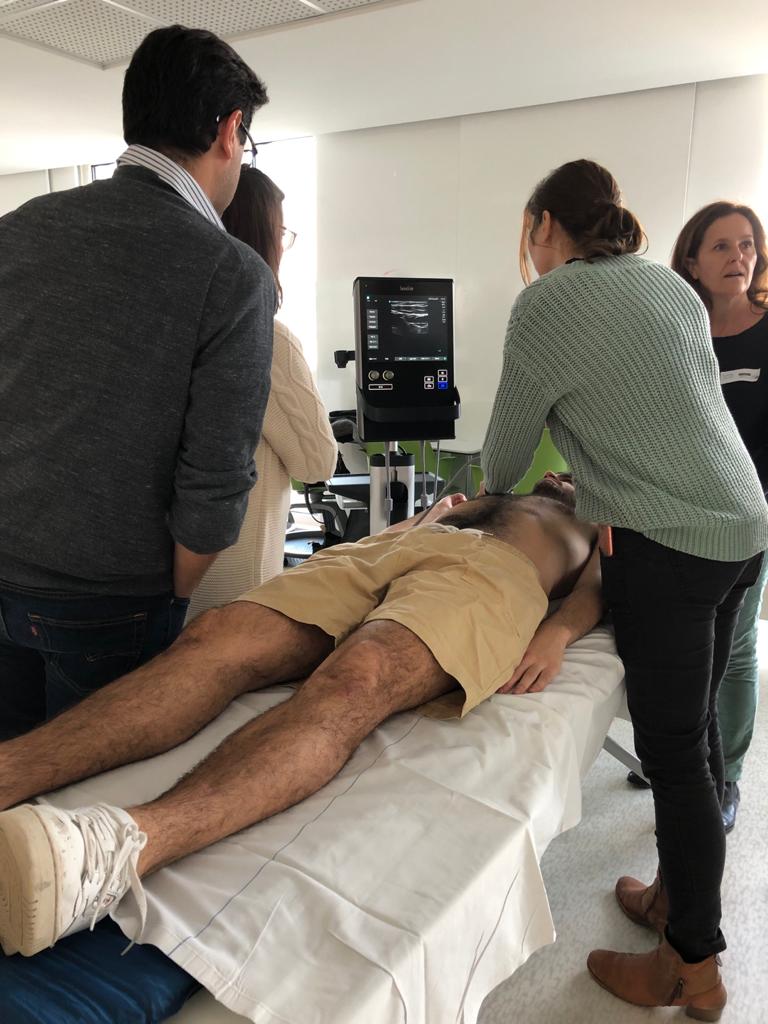 SonositeEurope's tweet photo. Dr Lefévre (CAC Léon Berard) bloc dans la chirurgie du sein à Lyon.
#ESRA2020 #ESRA #ESRADAY @ESRA_Society https://t.co/njsnzXl0oM