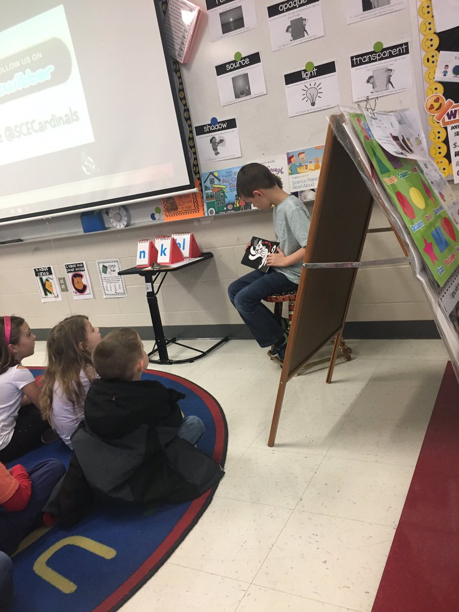 mortonkids's tweet photo. I-Ready winners wanted to read to the class. L even added some reading comprehension strategies (making predictions) to keep the class engaged!!! ❤️🖤
#thisclass>#yourclasslol #mortonkids #mortonsfirstcreekclass #blessed https://t.co/JlyISpmQ22