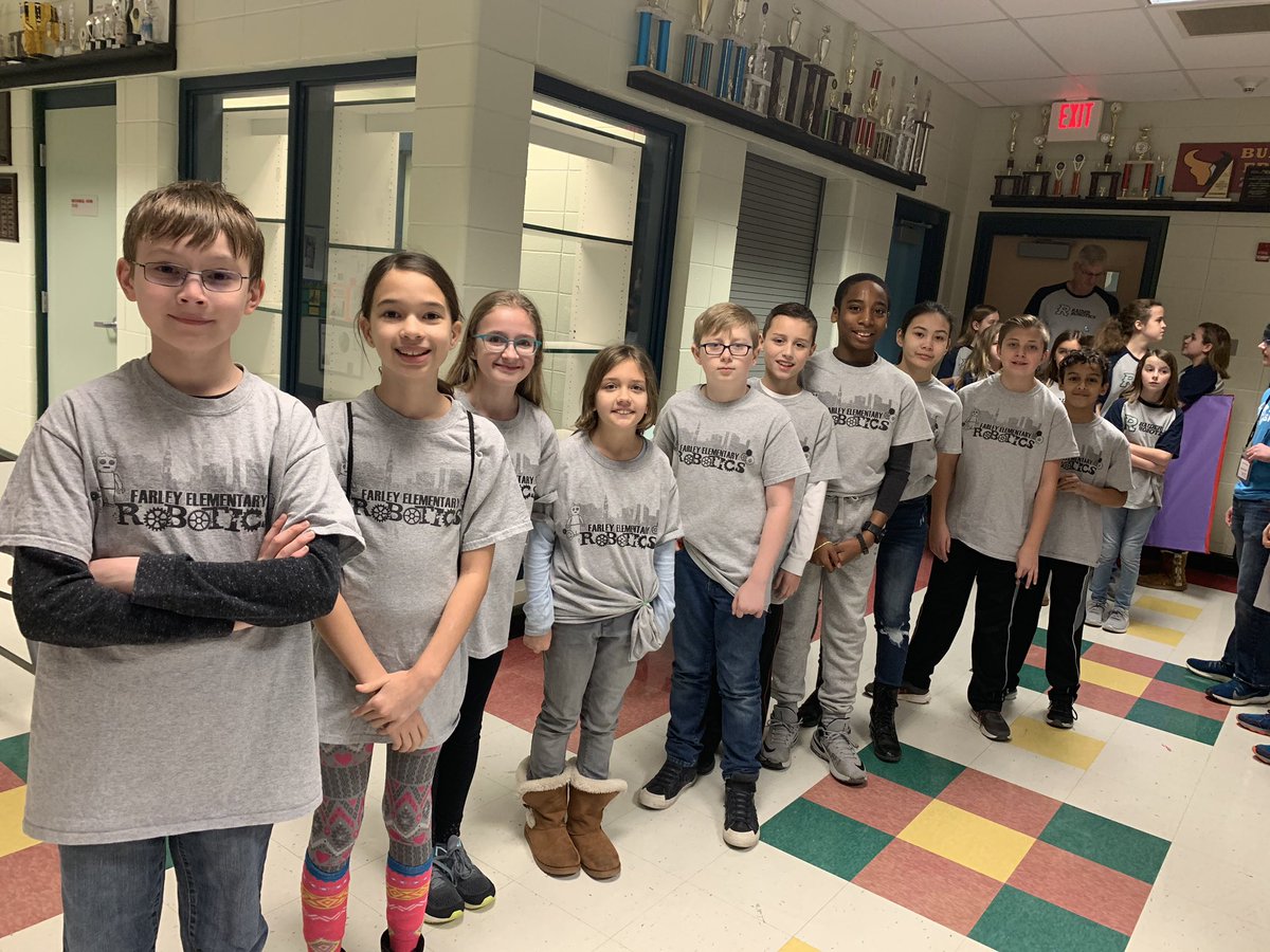 Lots of smiles considering a 7:30 am arrival time on a Saturday morning! Wish our Farley Sky Bots good luck as they compete at the Alabama FLL State Championship today 💙🤖💙 <a href="/aka88principal/">Dawn Ashley</a> @alabamafll <a href="/HSVk12/">Huntsville City Schools</a> <a href="/FarleyHSV/">Farley Elementary</a>