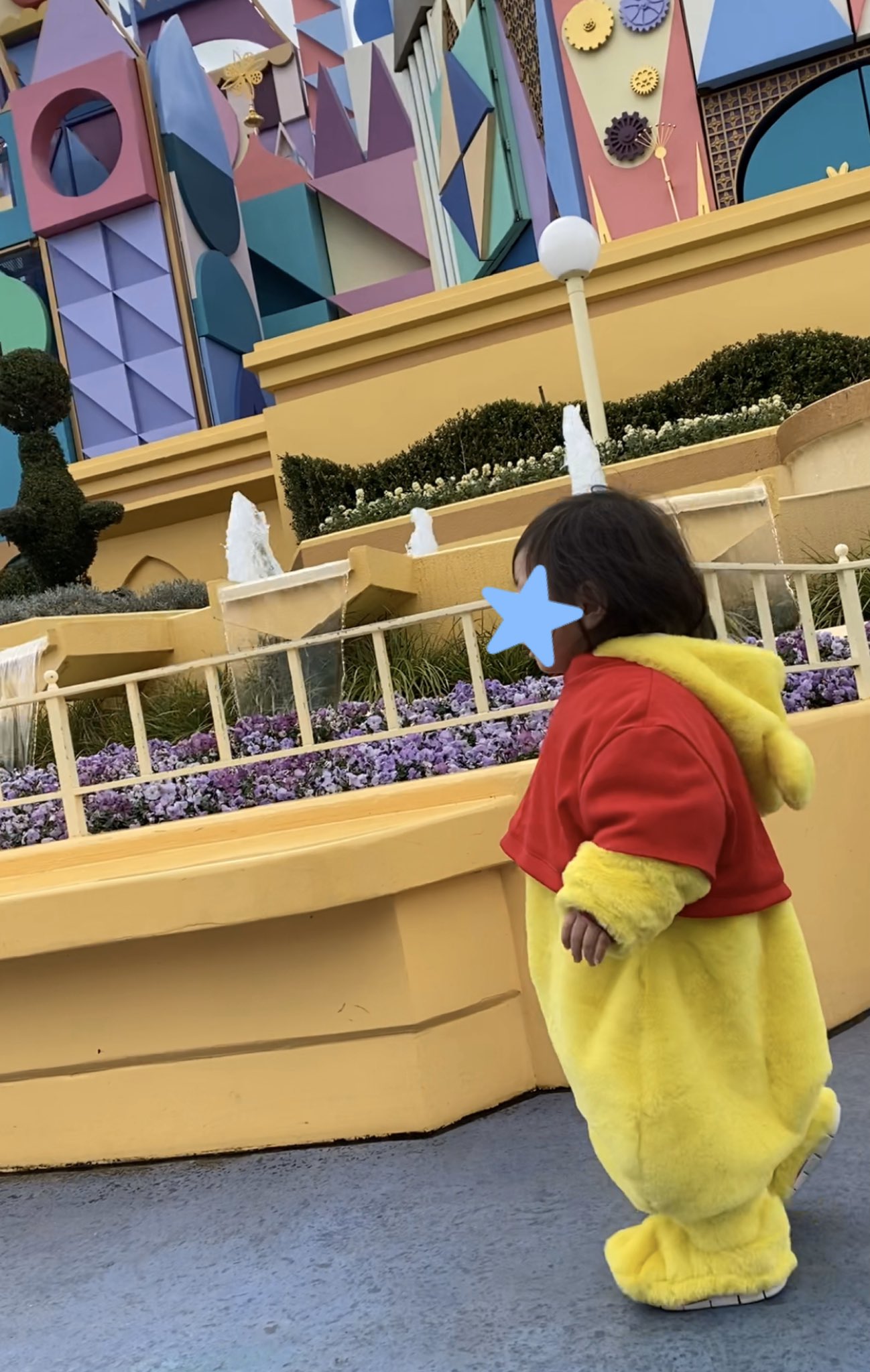 ペルセポ ディズニーランド無事にデビューしました 天気よくてデビューには最高だった ハンドメイド 手作り衣装 プーさん 着ぐるみ カバーオール シューズカバー 手作り子供服 T Co Nvw55ndyvo Twitter