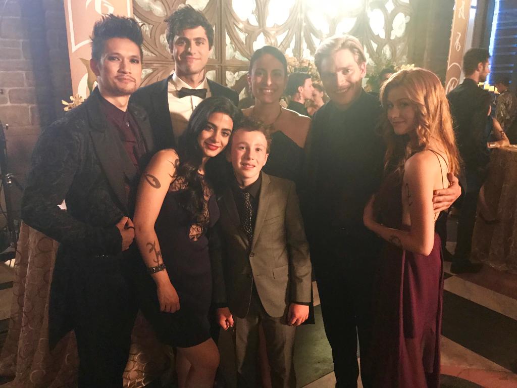 webovdreams's tweet photo. @SAspihesi This one is beautiful ❤
(Its just a shame it isnt the best quality to draw from 😕)
#shadowhunters
#SaveShadowhunters https://t.co/gbA0221UCN