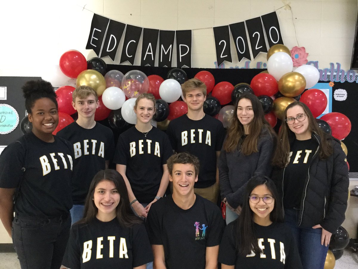 EdCampBryan's tweet photo. Keeping the excitement high at #EdCampBryan! https://t.co/ptjy9MXAOF