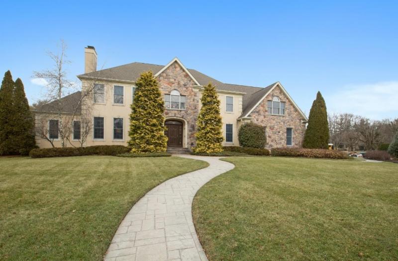 CantonRealEst8's tweet photo. Open House Today! 1:00pm - 3:00pm https://t.co/1Ht5Fsj1y7 https://t.co/qOF6EUBQdk
