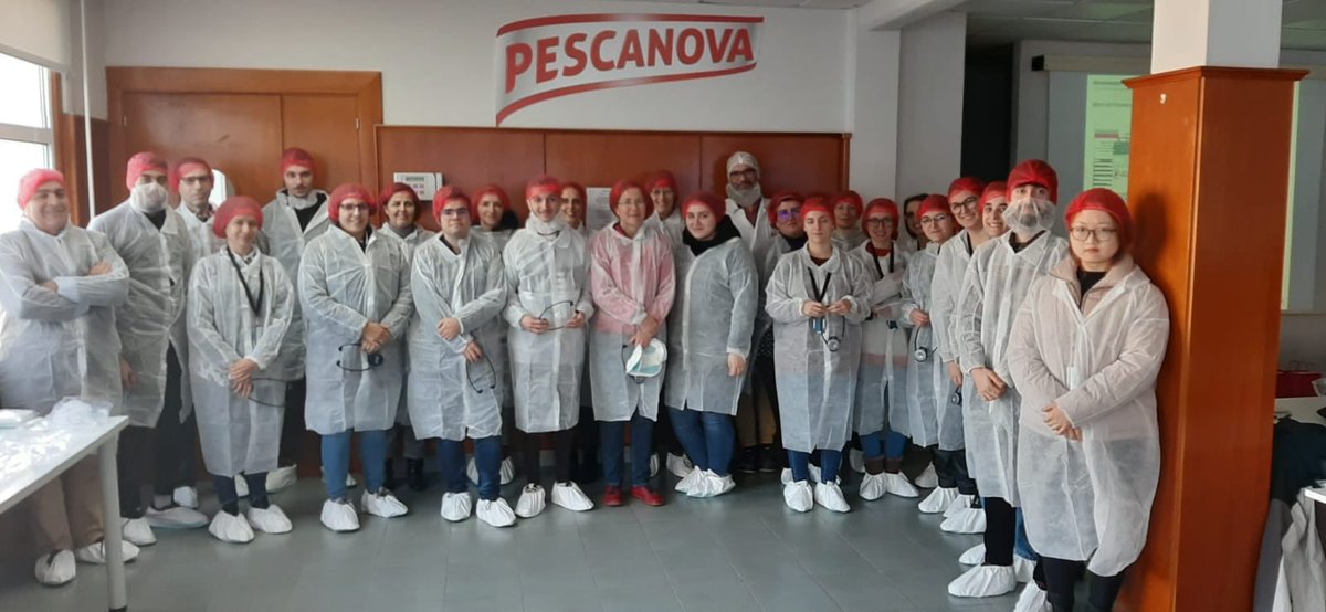 As titoras e o alumnado de Desafios Empresariais con Perspectiva de Xenero, visitan a empresa <a href="/pescanova_es/">Capitán Pescanova</a> con ampla representación do <a href="/CampusTerraUSC/">Campus Terra USC</a>
