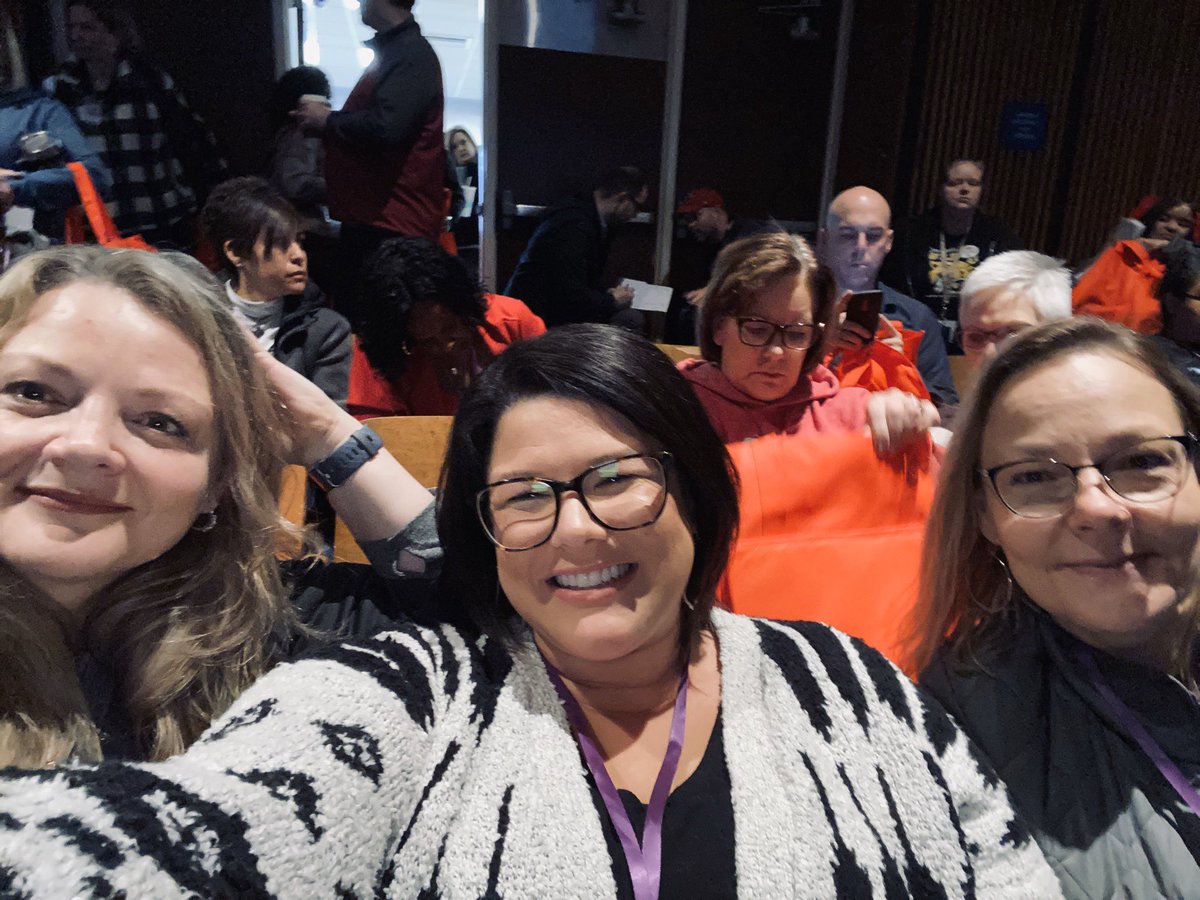 hcbriese's tweet photo. Ready for technology training! #FWTC20 https://t.co/vOe1W0v3rV